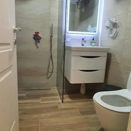 Apartment Center