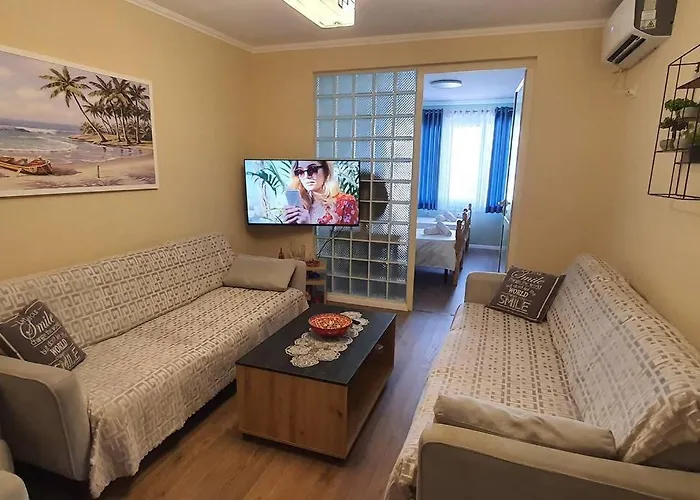 Center * Tirana